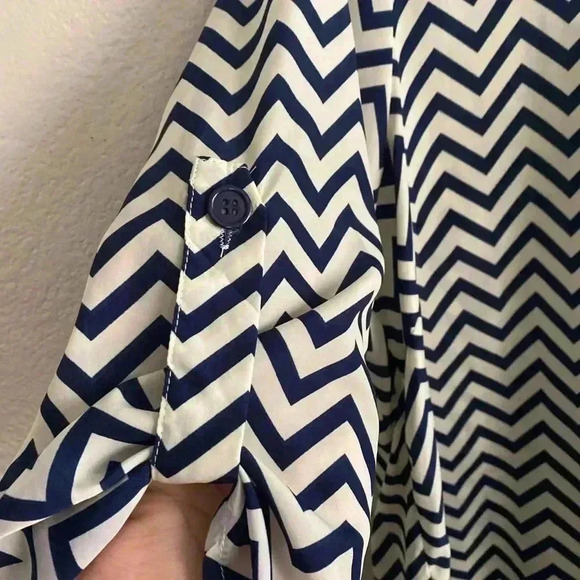 💥Esmoda Zigzag Top Lightweight - Picture 5 of 7